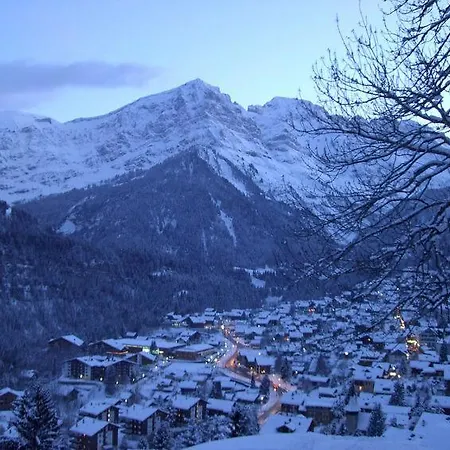 Sleeps 32 Ferienhaus *