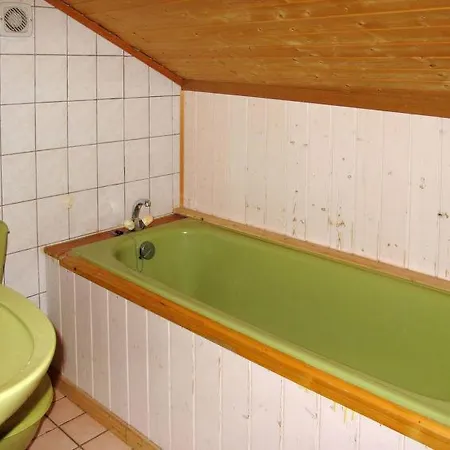 Sleeps 32 Сasa de vacaciones