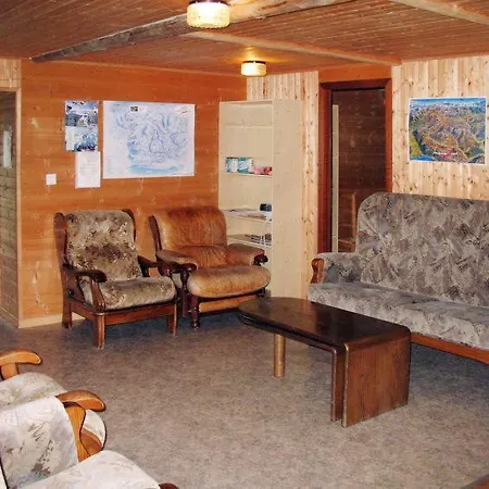 Sleeps 32 Сasa de vacaciones *