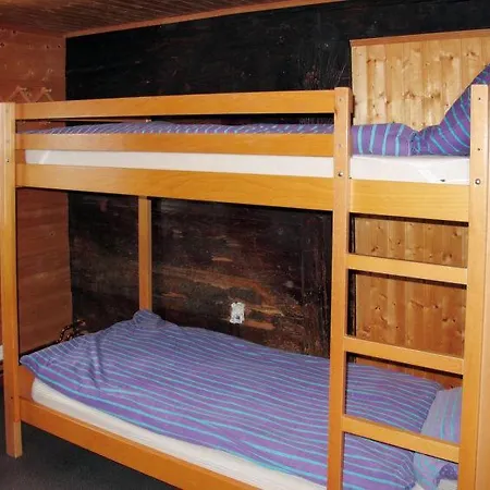 Sleeps 32 *